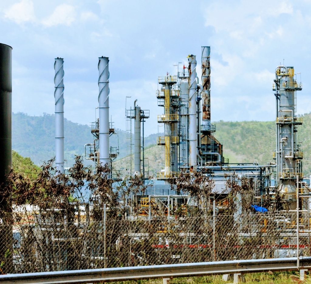 InterOil completed the construction of Papua New Guinea’s first oil refinery – Napa Napa InterOil. 